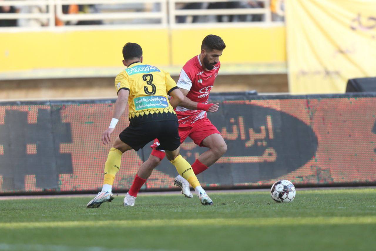 قرعه‌کشی جام حذفی / پرسپولیس به سپاهان خورد