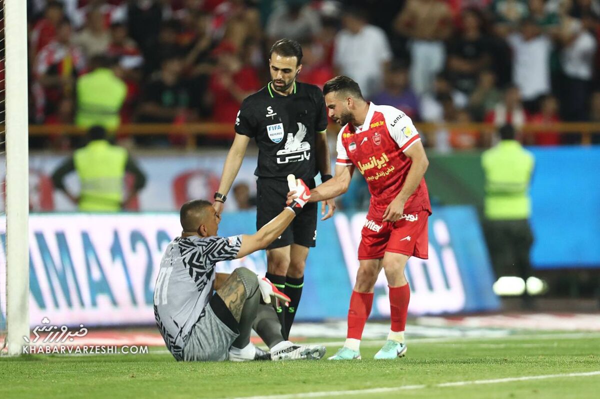 ماجرای تکرار پنالتی پرسپولیس برابر مس رفسنجان!