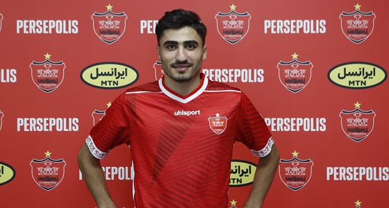 مبلغ بالا مانع انتقال مدافع پرسپولیس به آلومینیوم