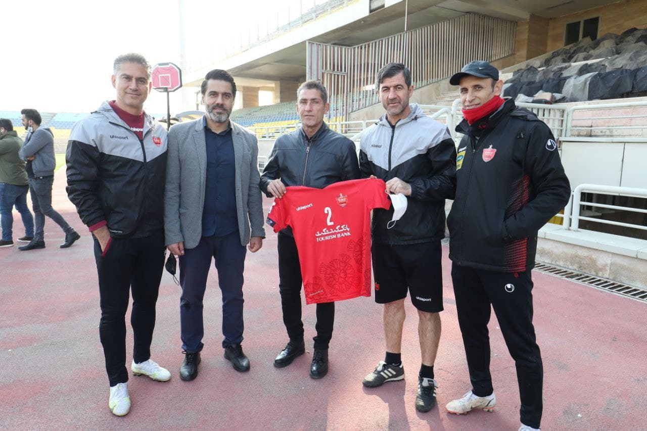 محبوب بعد از حضور در تمرین پرسپولیس: امیدوارم این تیم قهرمان آسیا شود