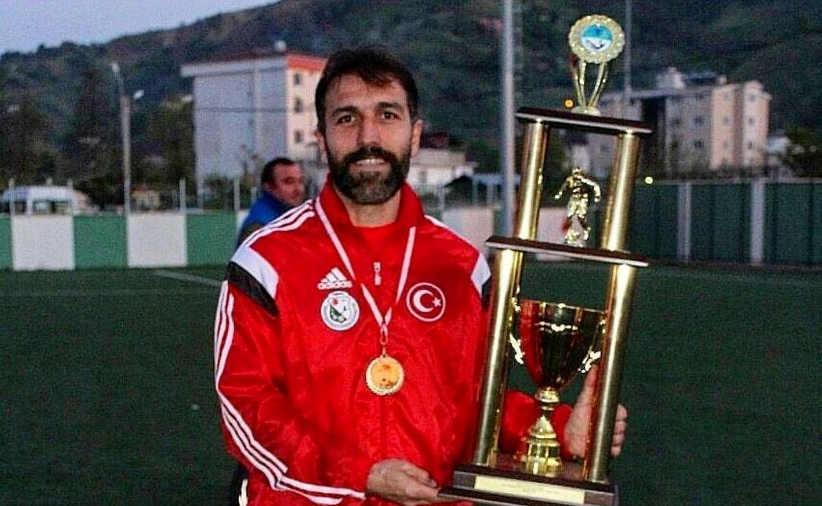 محمدوند: روند پرسپولیس روبه رشد است/ یحیی در ستاره‌سازی هنرمند است