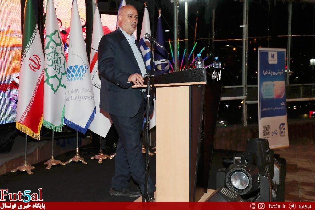 مراسم بدرقه تیم ملی فوتسال بانوان پیش از اعزام به جام جهانی برگزار شد/ تاج: برای افتخار آفرینی از هیچ تلاشی دریغ نکنید