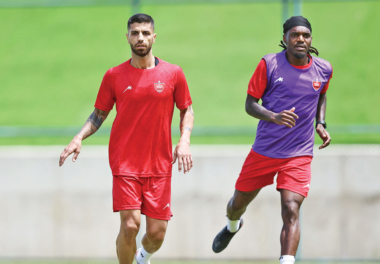 مصدومیت ستاره پرسپولیس جدی است!؟
 اوسمار خیالش راحت شد