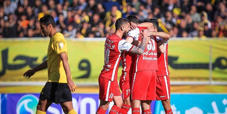 مصطفی مهدوی‌کیا: سپاهان از پرسپولیس ترس دارد/ اتحاد و همدلی نقطه قوت سرخ‌پوشان است
