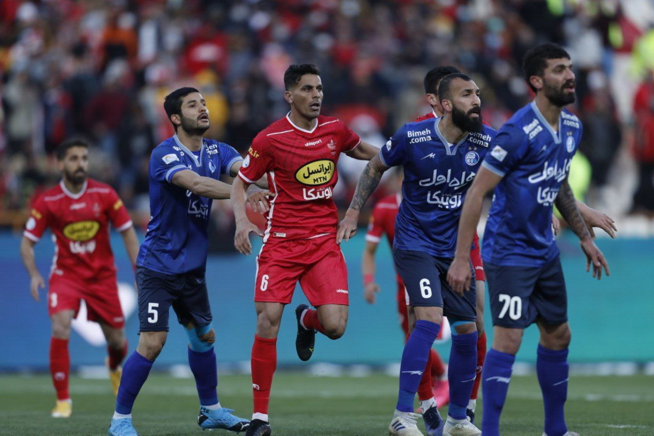 معاون حقوقی پرسپولیس:  موضع باشگاه استقلال ایجاد بحران، حاشیه و تنش با پرسپولیس است/ اخذ مجوز ما ربطی به آنها ندارد