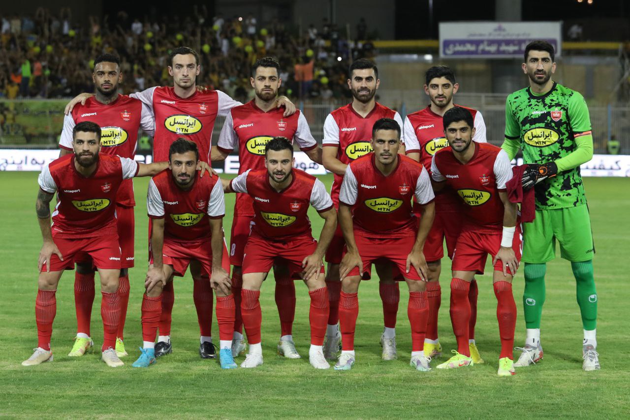 نمایی جالب از جشن اتوبوسی پرسپولیس پس از برد + تصویر