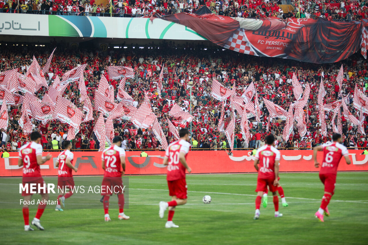 نمره منفی پرسپولیس در فصل نقل و انتقالات/ فضا مسموم است