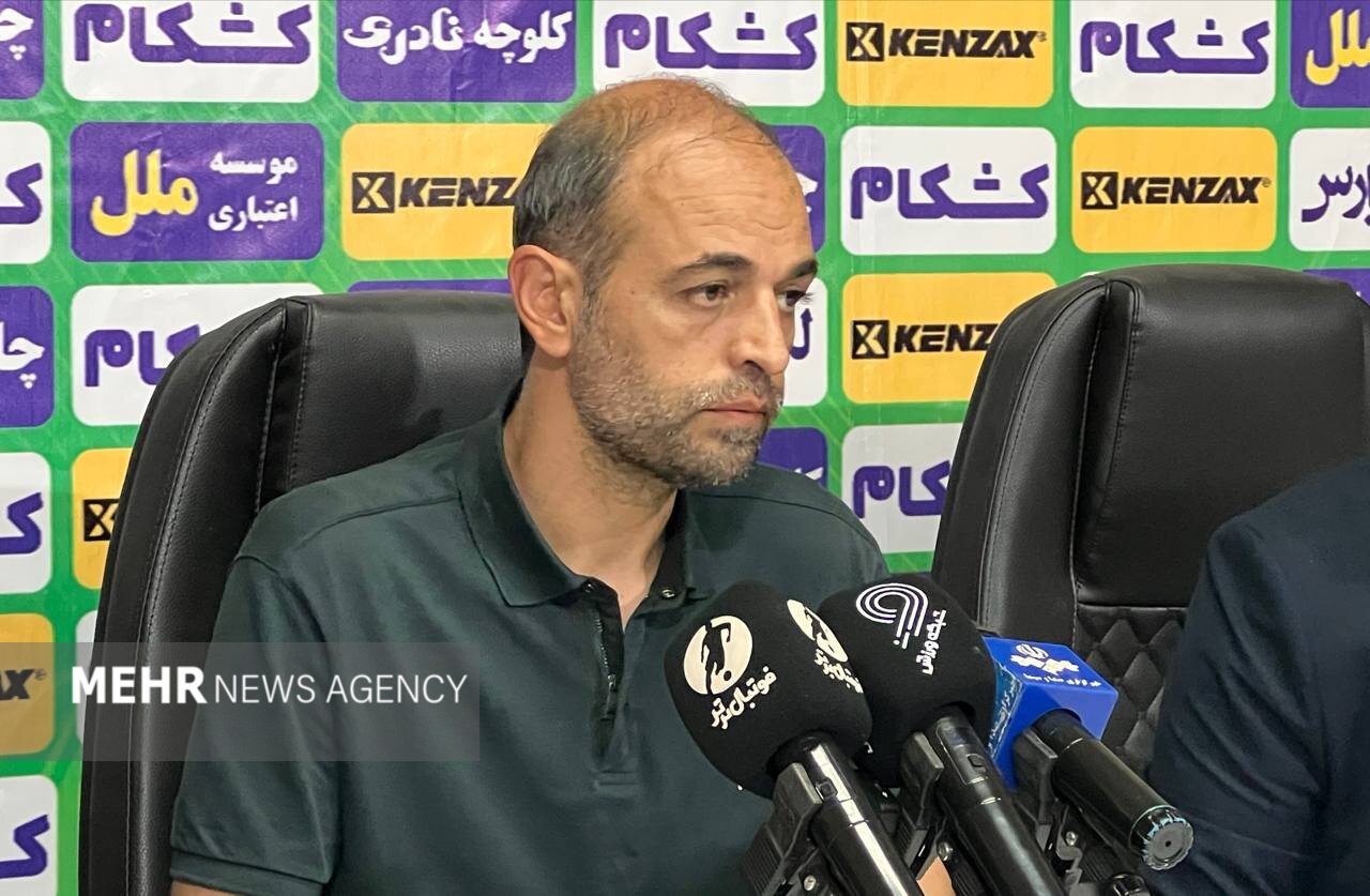 نویدکیا:سپاهان آماده تقابل بزرگ باپرسپولیس است؛رقابت همیشه باقی میماند