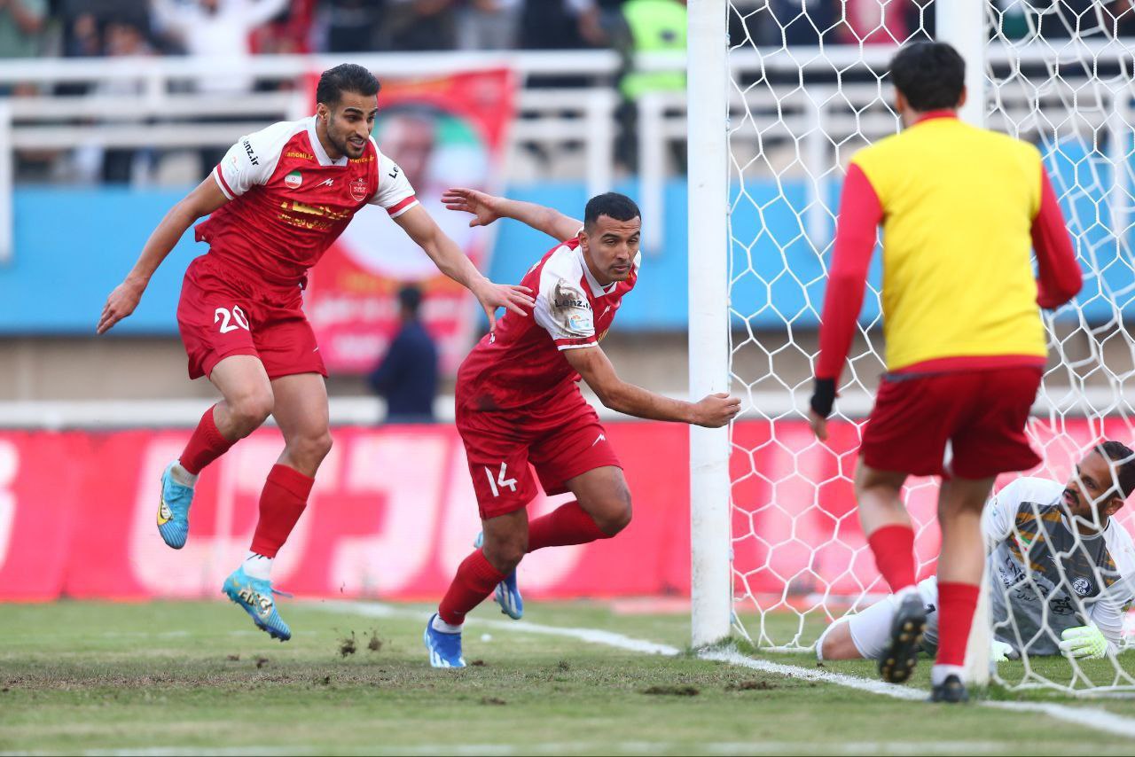 همان همیشگی، پرسپولیس دوباره بدون مهاجم!