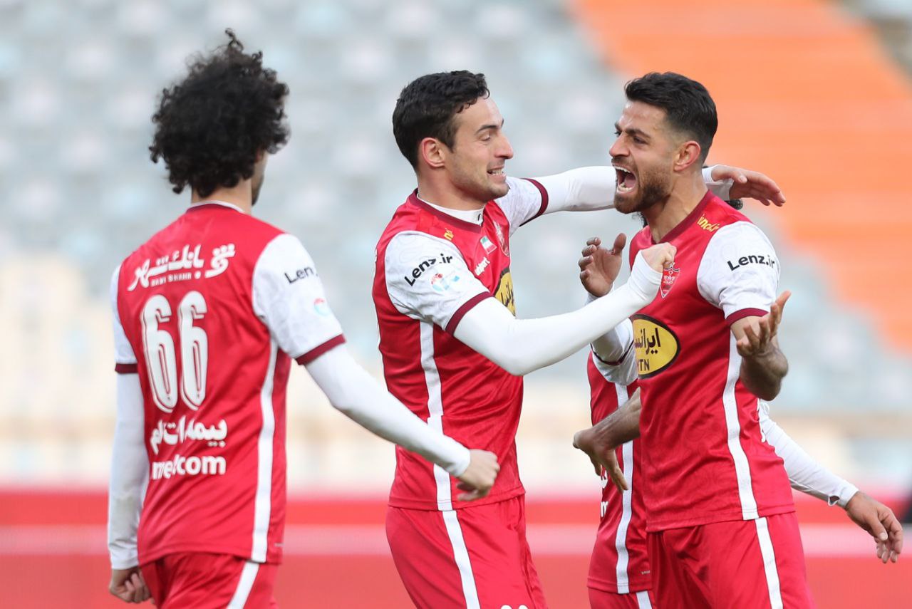 ویدئو: خلاصه بازی پرسپولیس ۲(۴) – ون پارس ۲(۱)