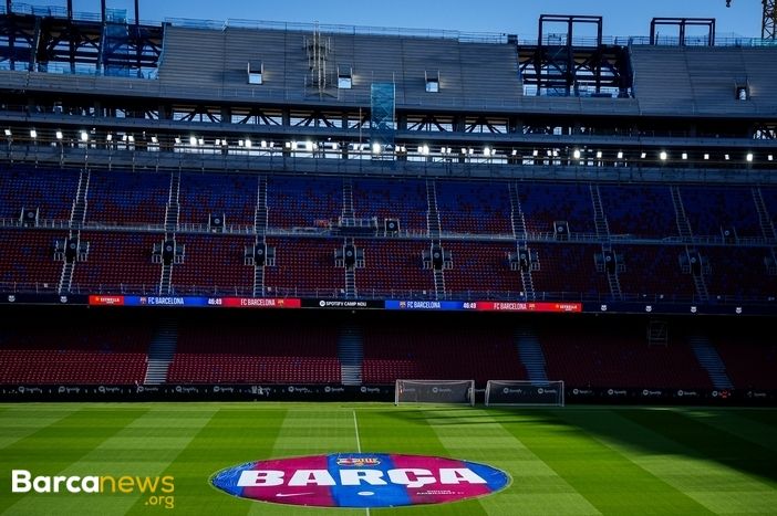 ویدیو: بازگشت تاریخی بارسلونا به نیوکمپ؛ اولین تمرین بازیکنان بارسلونا با حضور تماشاگران در معبد فوتبال!