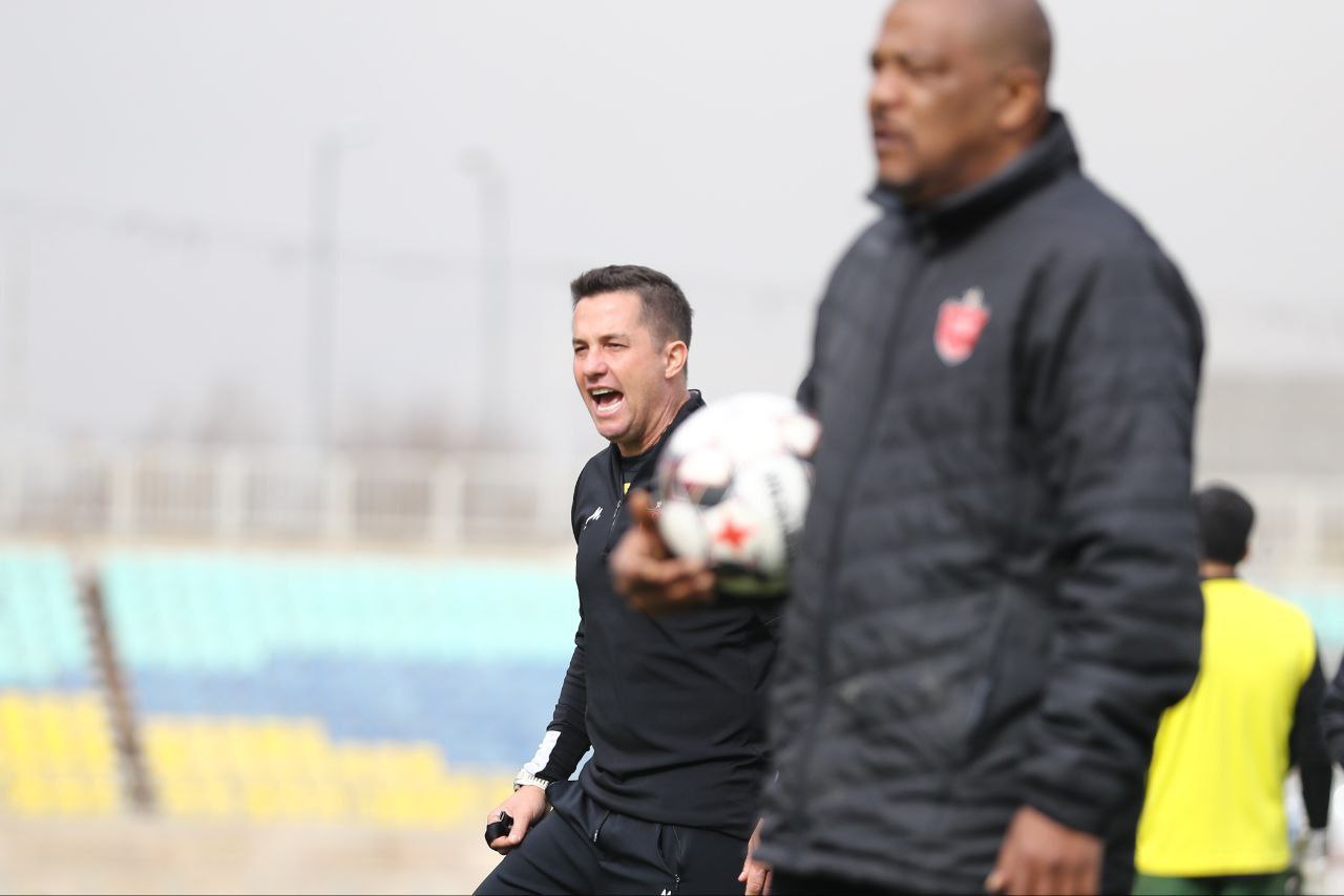 ویرا یک مهاجم خارجی را به پرسپولیس معرفی کرد