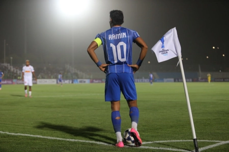 پدر پرسپولیسی رضاییان، استقلالی شد! + عکس‌