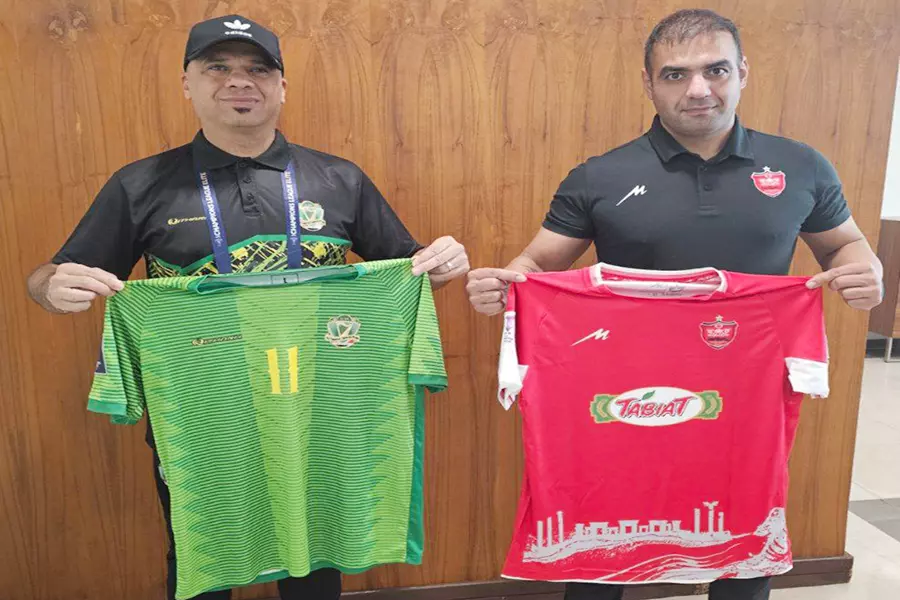 پرسپولیس قرمز می‌پوشد، الشرطه سبز