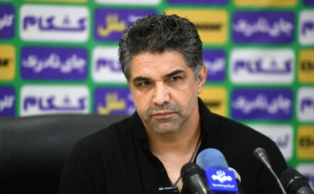 پیروز قربانی: از عملکرد دفاعی راضی‌ام؛ قدر موقعیت‌ها را نمی‌دانیم!