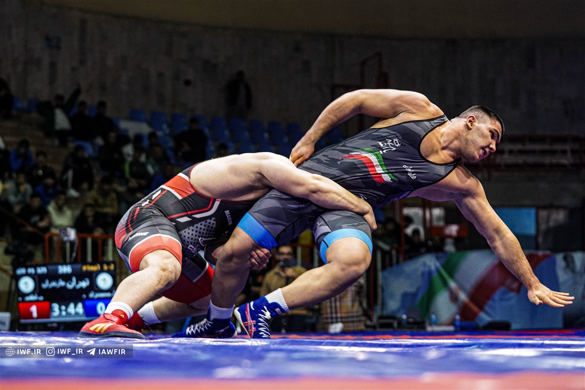 پیروزی خیبر خرم آباد بر نام آوران خراسان شمالی در لیگ برتر کشتی آزاد