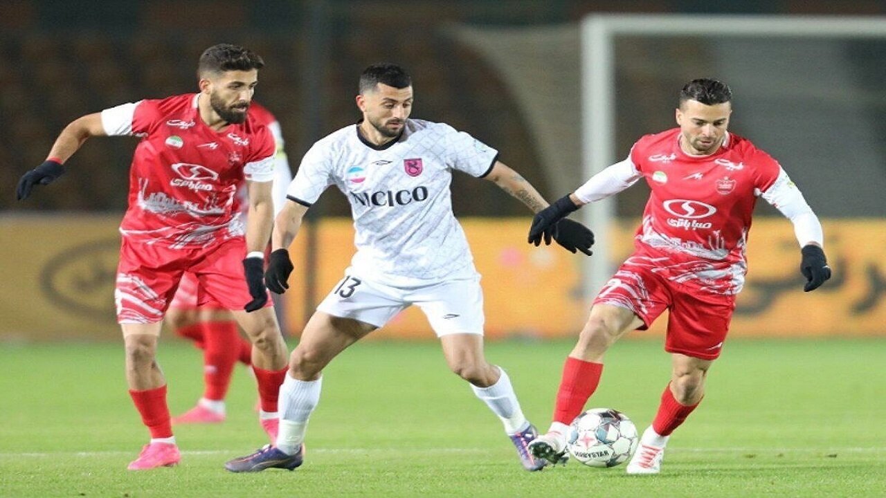 پیشکسوت سرخ‌ها: رقبا منتظر پرسپولیس نمی‌مانند | از سازندگی غافل شدند
