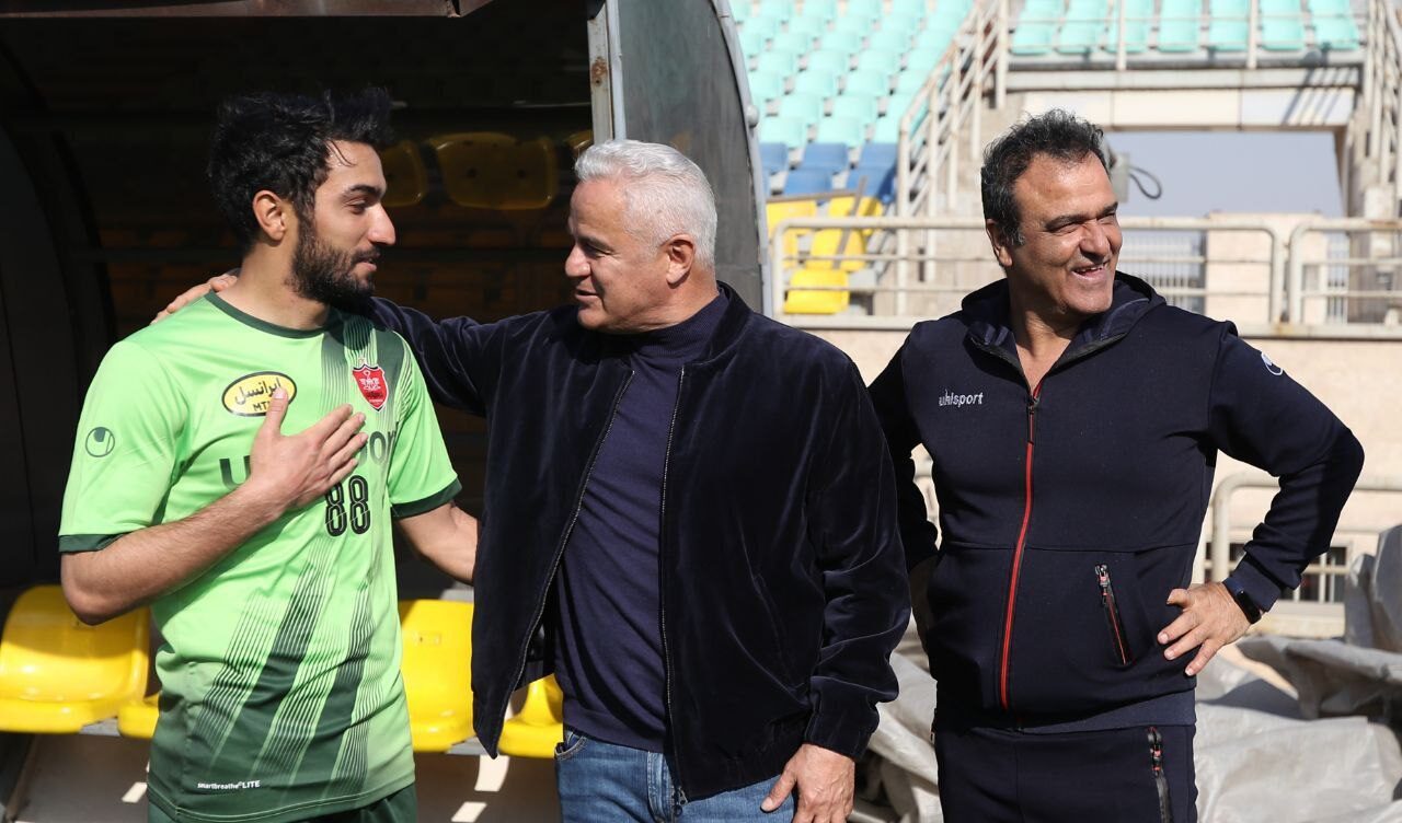 پیوس: پرسپولیس باهوش باشد این دو بازی را می‌برد / یک تمرین مدرن را از تیم دیدیم / پرسپولیس خیلی از داوری ضرر کرده