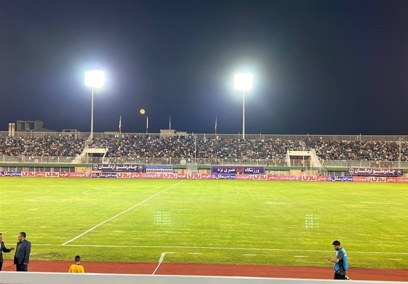 چمن بی‌کیفیت ورزشگاه یزد در آستانه دیدار چادرملو – پرسپولیس