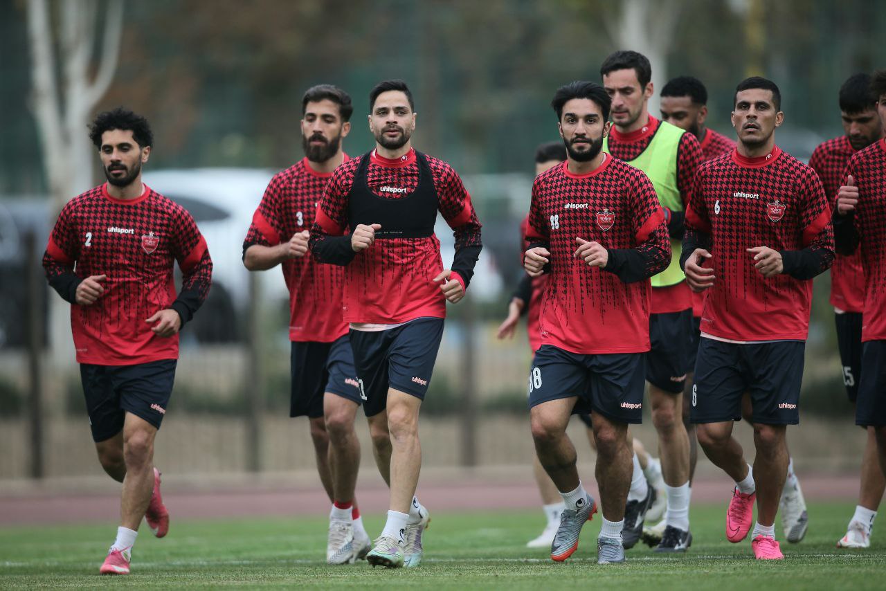 کاپیتان‌های پرسپولیس رودرروی درویش