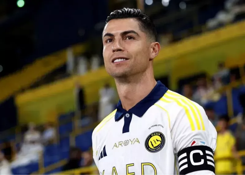 کلیپ حرکت تاریخی رونالدو ؛ پیام CR7 برای علیرضا فغانی + فیلم وایرال شده