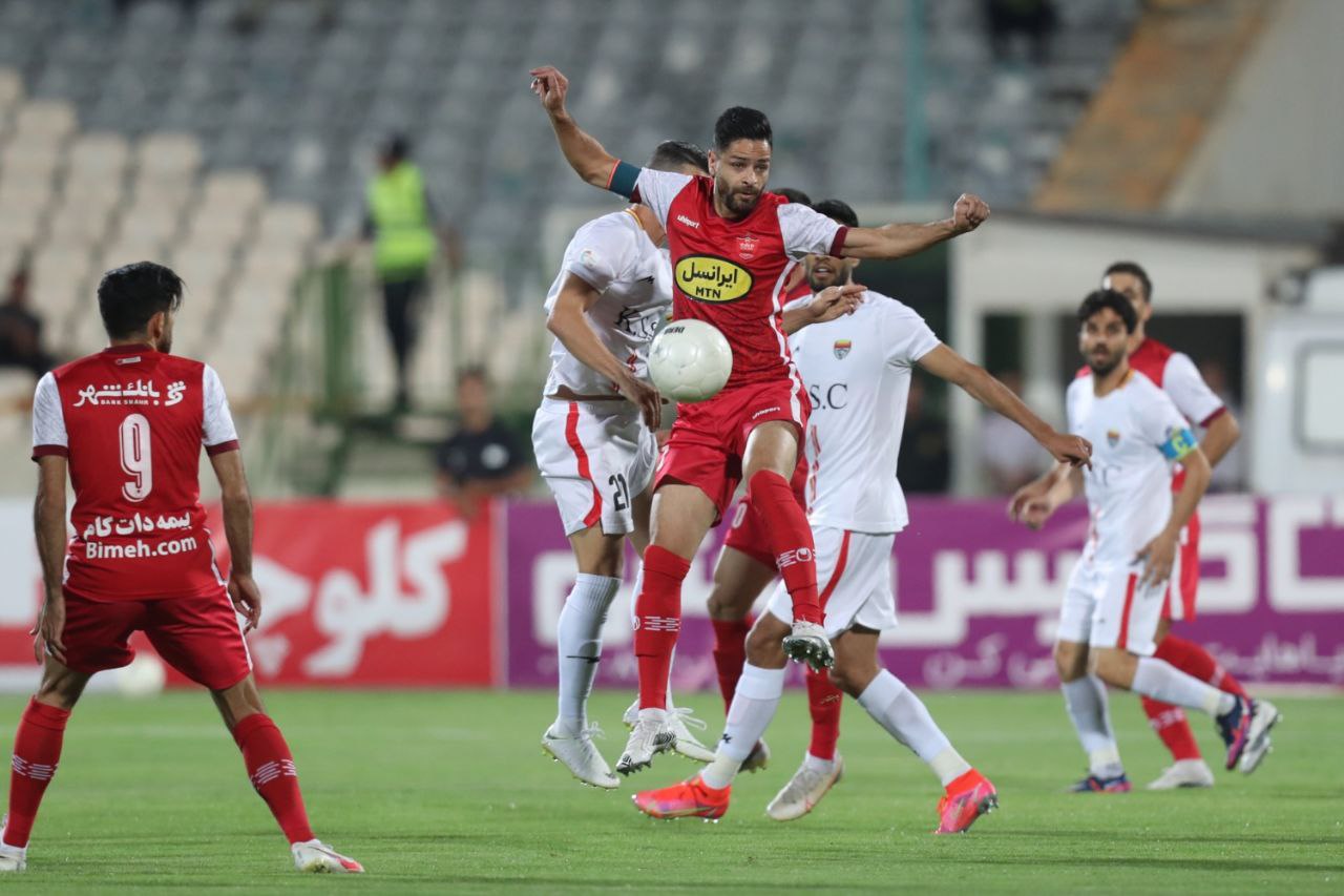 گزارش تصویری: مسابقه رفت پرسپولیس ۰-۰ فولاد