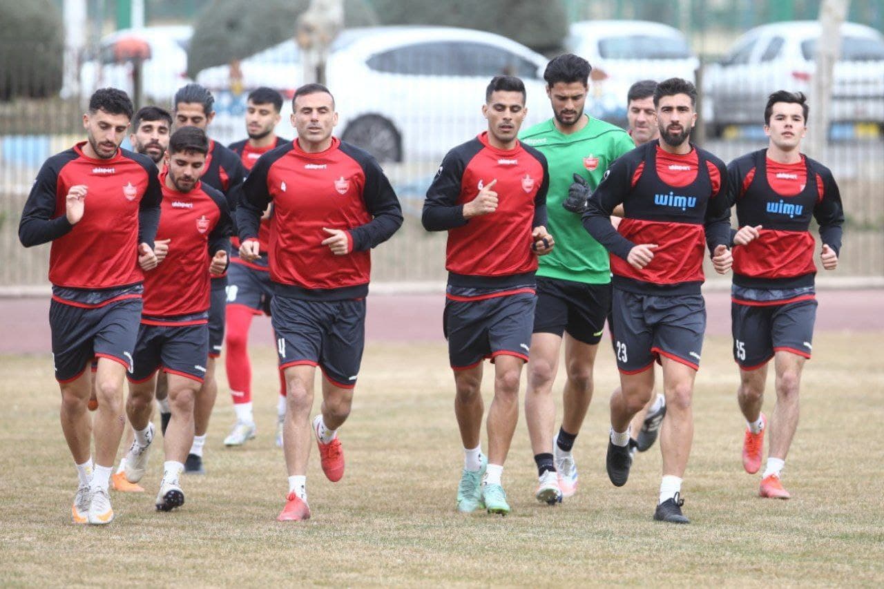 گزارش تمرین پرسپولیس در دو ورزشگاه / ریکاوری در کاظمی، تمرین در نفت تهرانسر +تصاویر