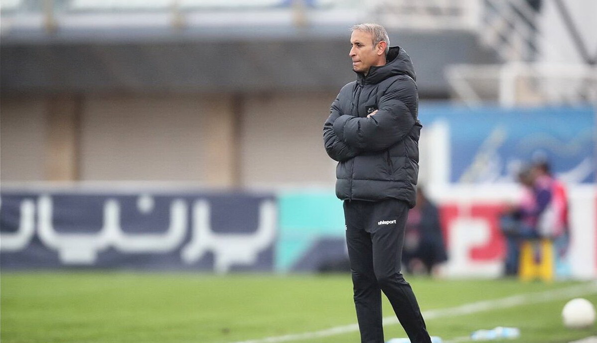 گل محمدی: برد پرسپولیس مقابل نساجی سخت به دست آمد/ عمری هنوز راهی طولانی پیش رو دارد