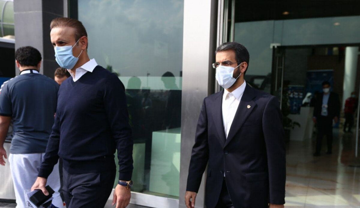 گل محمدی: رقم یک بازیکن الهلال۶۰۰ میلیارد است/باقری کنار پرسپولیس می ماند