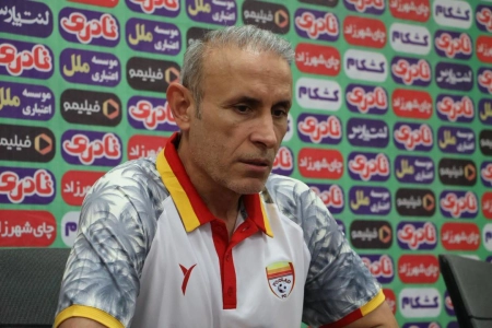 گلمحمدی: حیف که این بازی را نبردیم! گلمحمدی: حیف که این بازی را نبردیم!