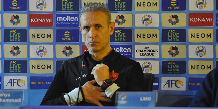 گل‌محمدی: دو، سه نفر نشستند برایمان قانون گذاشتند/ آنها به پرسپولیس و ما صدمه زدند